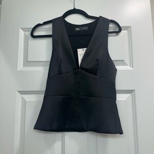 Zara Elegant Black V-Neck Blouse